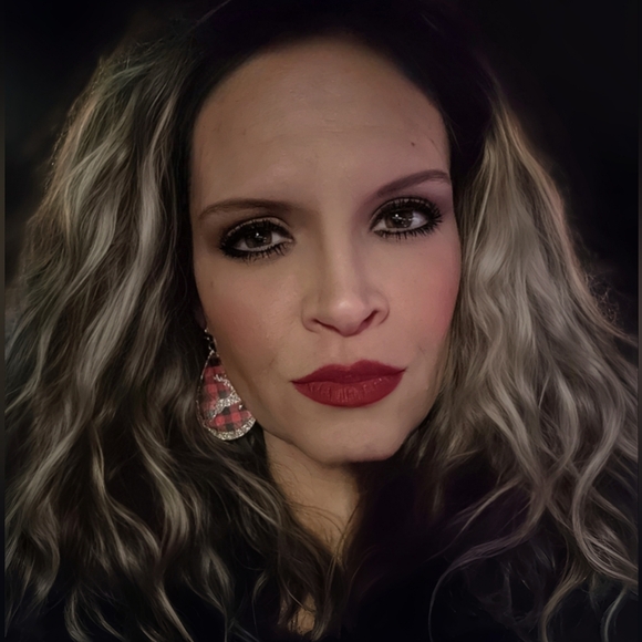 Meet your Posher, Deliska. - Picture 7 of 12